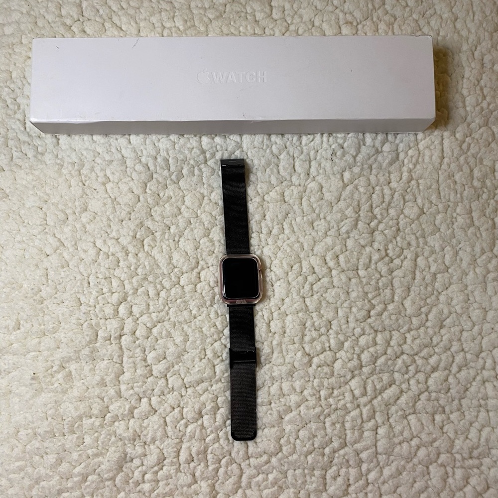 First generation apple watch